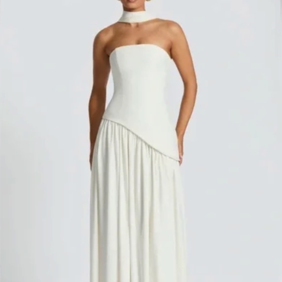 Maliyah Maxi Dress - Ivory - Picture 1 of 6